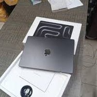 MacBook Pro 14" 12CPU | 19GPU | 16GB | 1TB